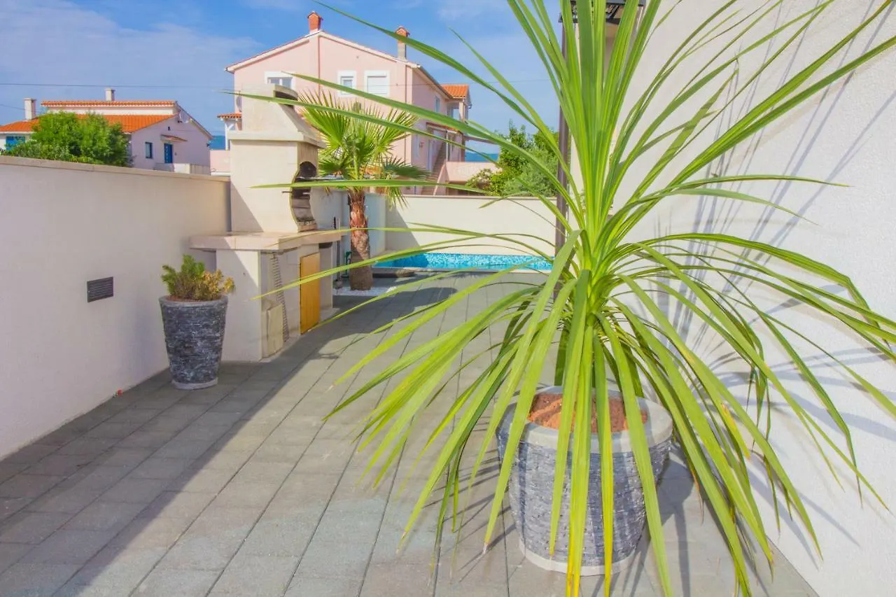 Apartamento de 51 m2 com 1 quarto Apartamento Šilo