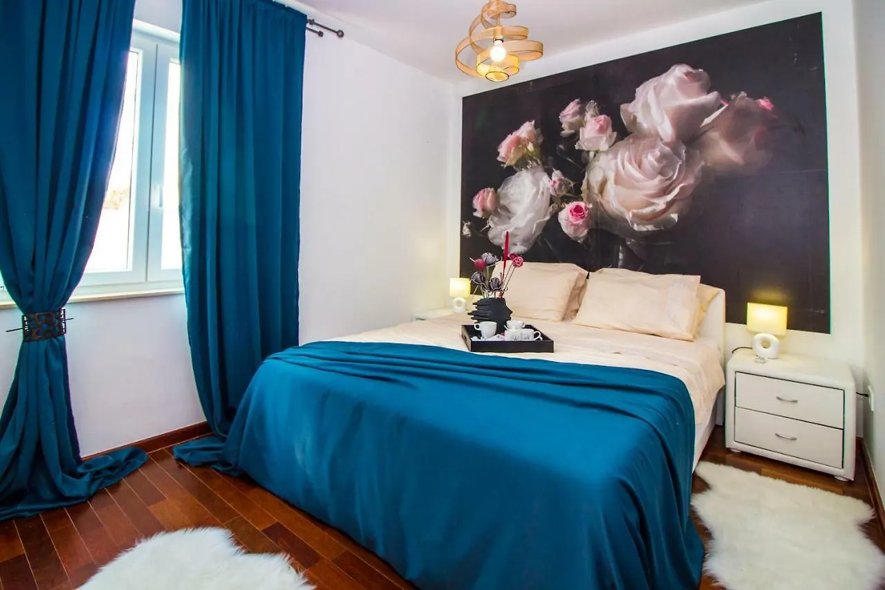 Luxurious Apartment Stella Del Mare 5 ***** Silo