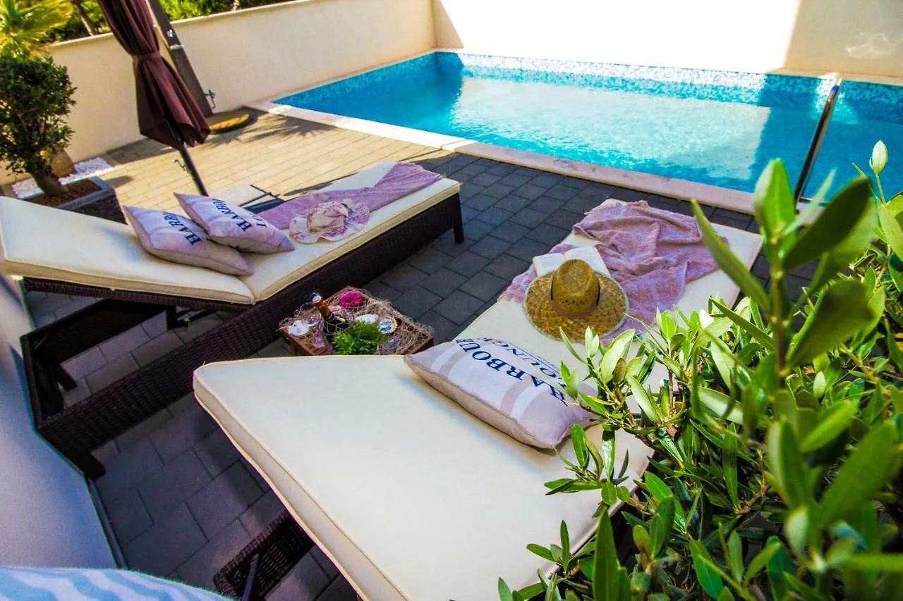 Luxurious Apartment Stella Del Mare 5 ***** Silo  Croatia