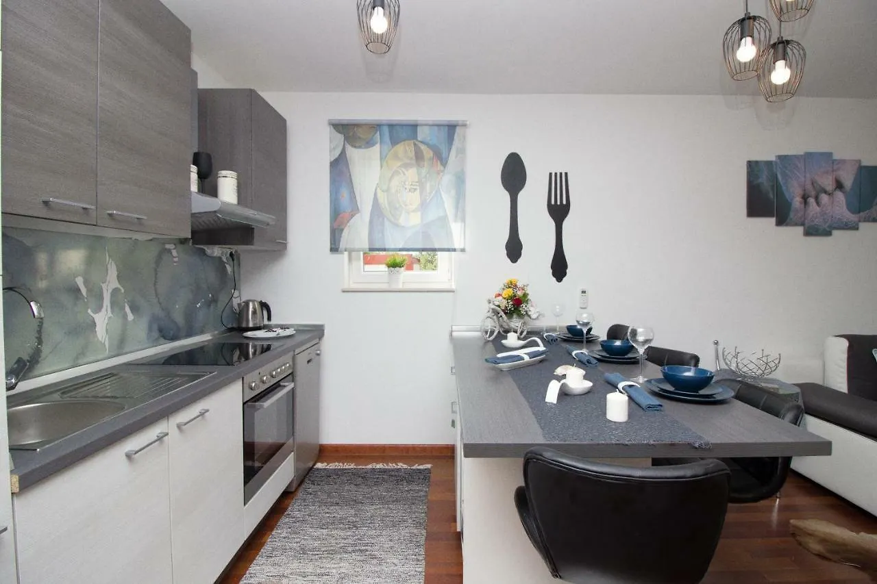 Luxurious Apartment Stella Del Mare 5 ***** Silo  0*, Silo (Krk) Croatia