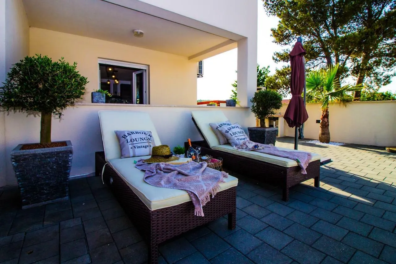 Luxurious Apartment Stella Del Mare 5 ***** Silo